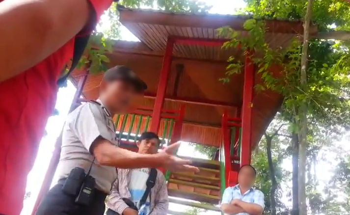 Indonesian police and chinese boss