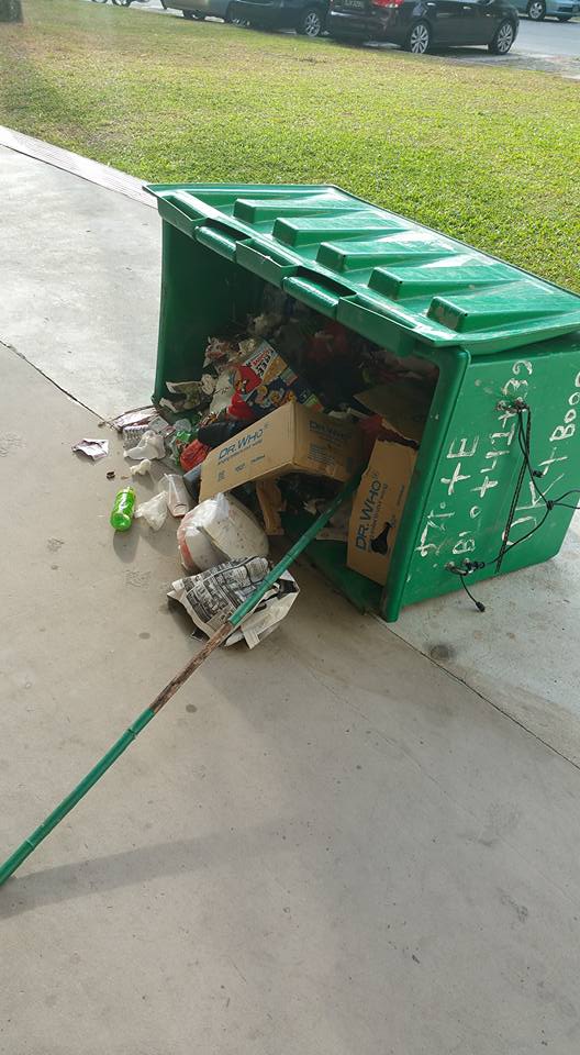 The trashbin that Mr Siva flipped over in anger. He did apologise for his actions later.