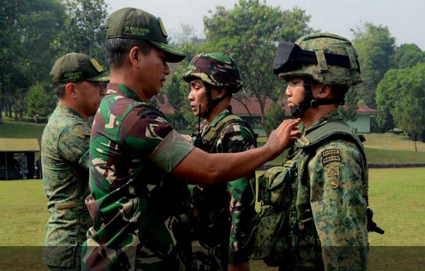 The opening ceremony was co-officiated by Chief-of-Staff, 3rd Singapore Division, ME7 Chow Wai Yein, and KASDAM III/Siliwangi Brigadier General TNI Wuryanto / photo: jabarprov.go.id