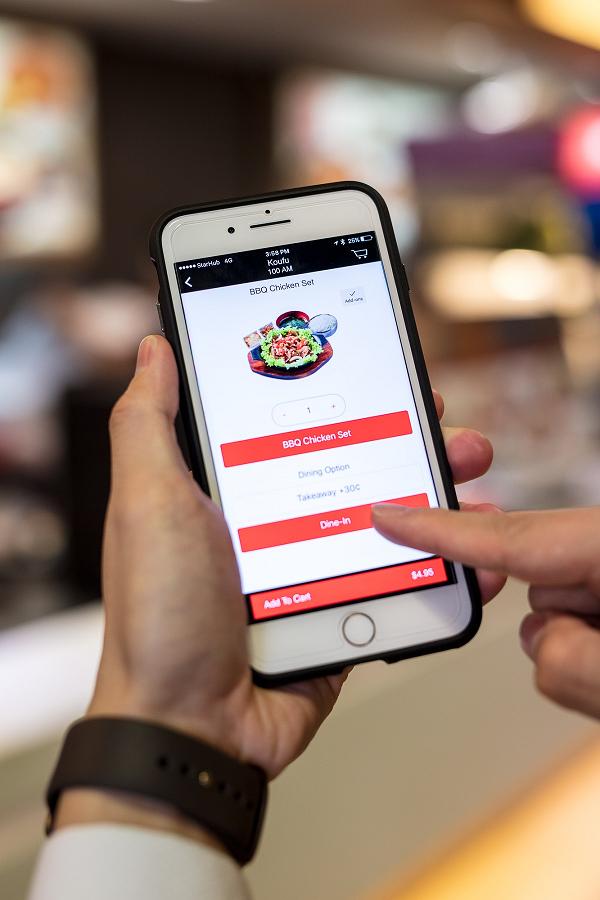 The DBS FasTrack solution provides a seamless ‘self-service’ ordering and payments solution for businesses while eliminating or drastically shortening customers’ wait time