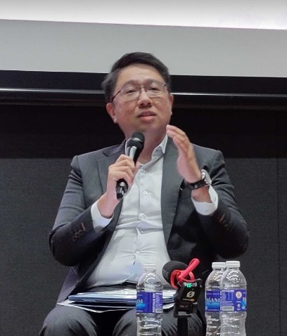 Dr Elvin Ong